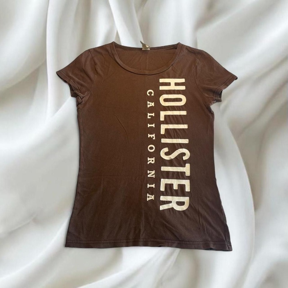 Y2K vintage Hollister graphic brown short sleeve babytee
